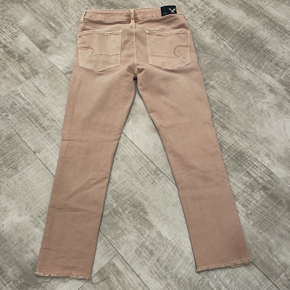 💕💕SOLD💕💕American Eagle super stretch blush pink skinny jeans - Picture 6 of 8